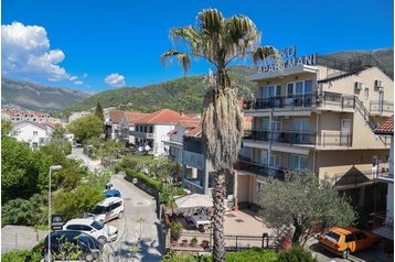 Montenegro Privát Tivat, Esterno